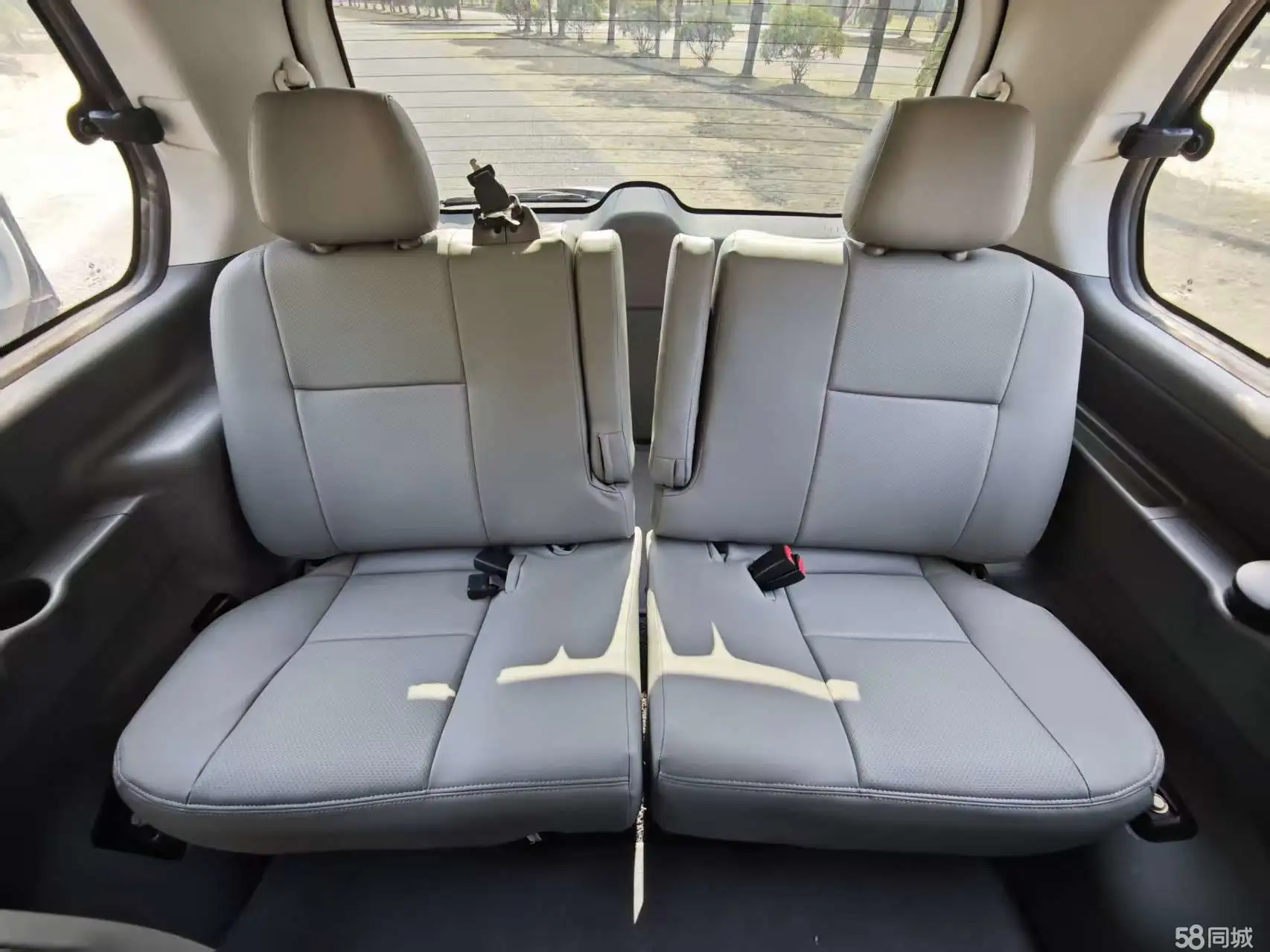 Forthing CM7 2015 car image #10