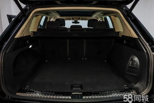 Volkswagen Touareg 2024 car image #10