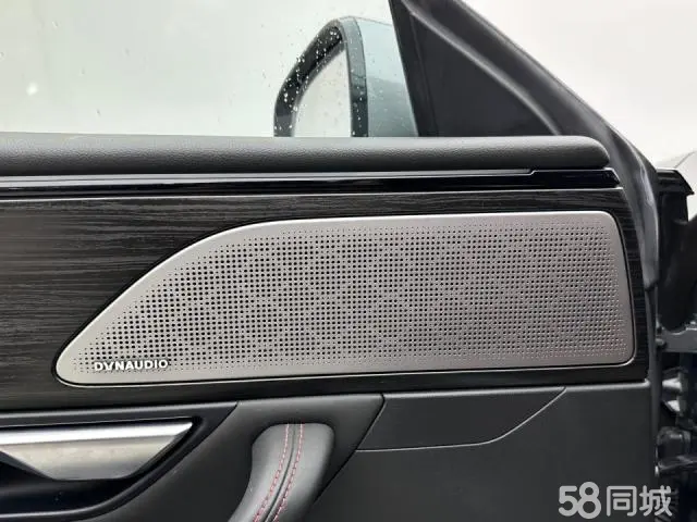 Xpeng P7 2021 صورة سيارة #10