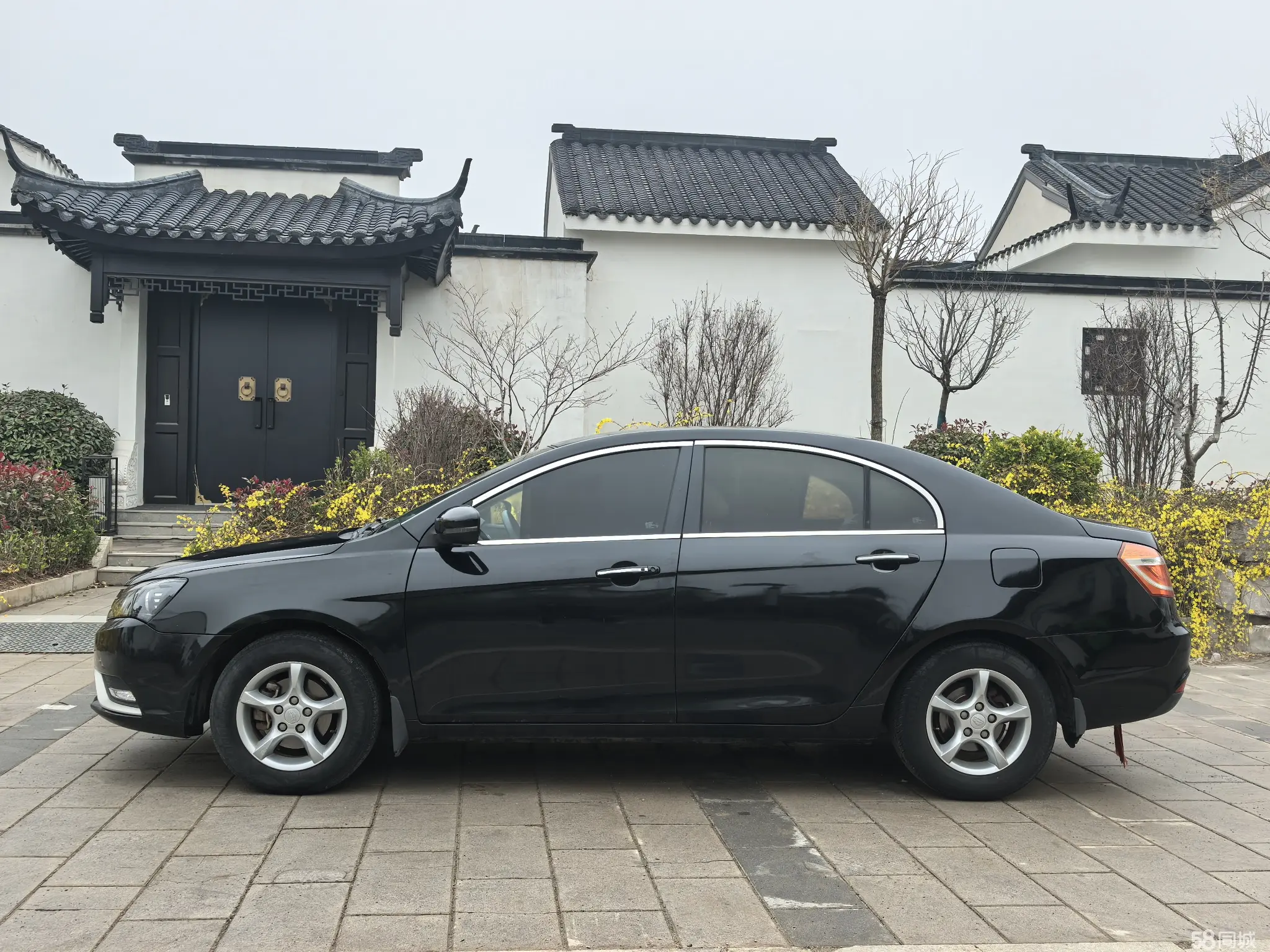 GEELY Emgrand 2014 car image #10