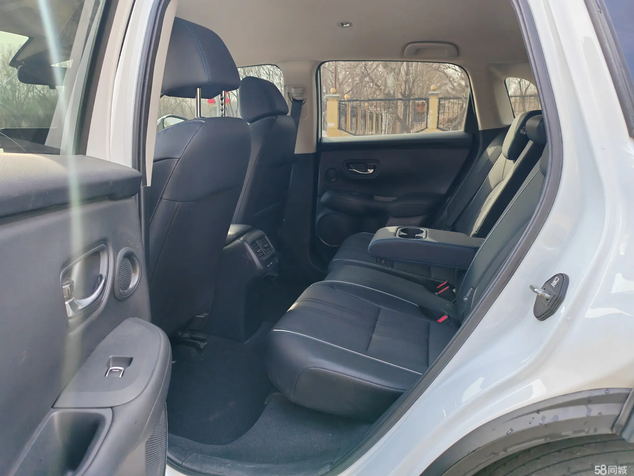 Honda HR-V 2023 car image #10