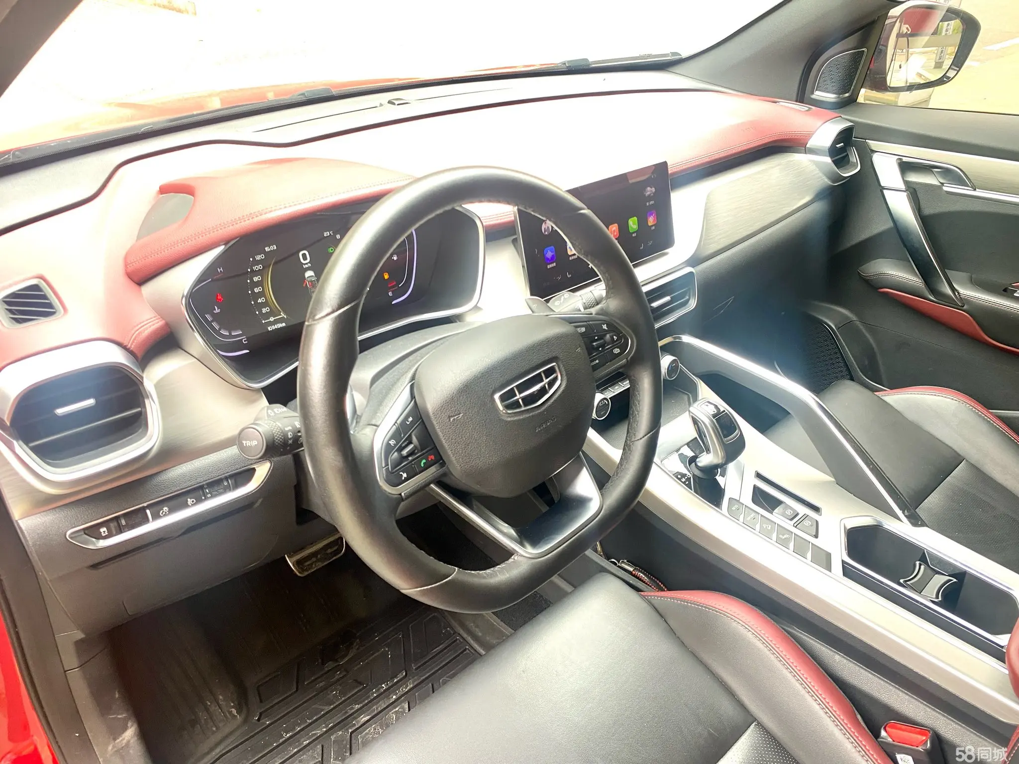 GEELY Coolray 2019 car image #10