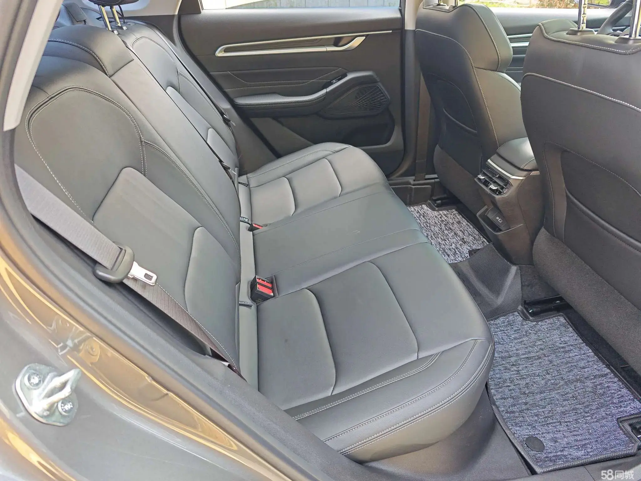 GEELY Emgrand 2025 car image #10