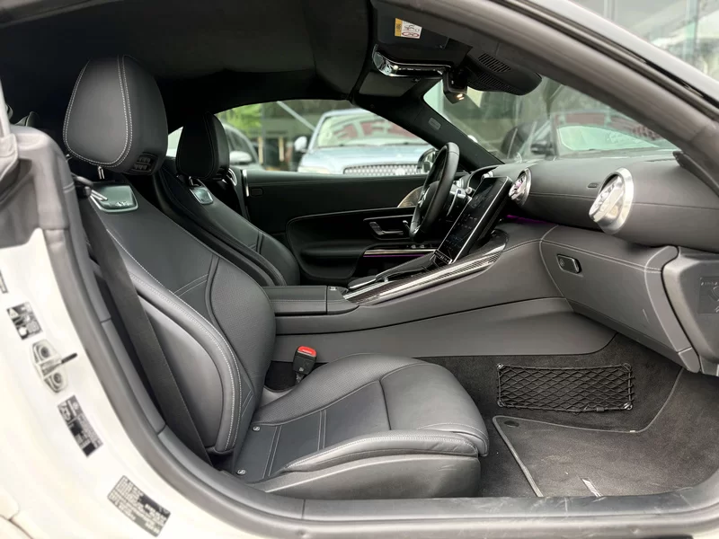 Mercedes-Benz SL AMG 2023 immagine di auto #10