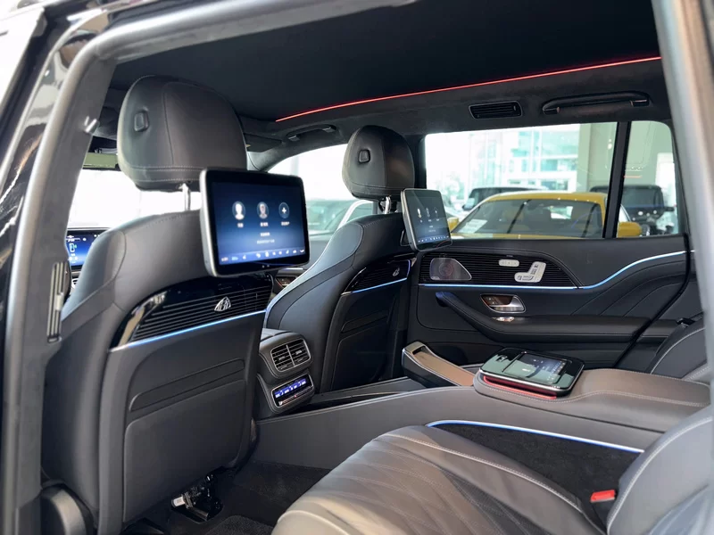 Mercedes-Benz Maybach GLS 2024 صورة سيارة #10