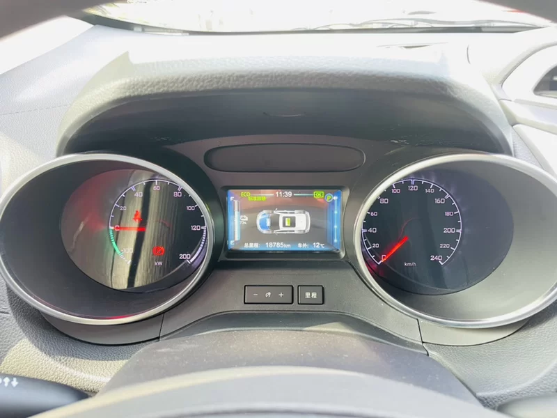 BYD Yuan New Energy 2019 #10 BYD Yuan New Energy 2019 car image #10