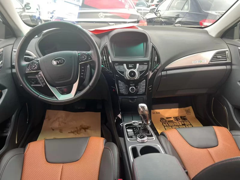 BYD Qin 2017 #10 BYD Qin 2017 immagine di auto #10