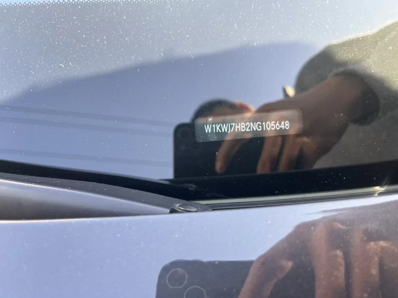 Mercedes-Benz C Class (Imported) 2022 #10 Mercedes-Benz C Class (Imported) 2022 car image #10