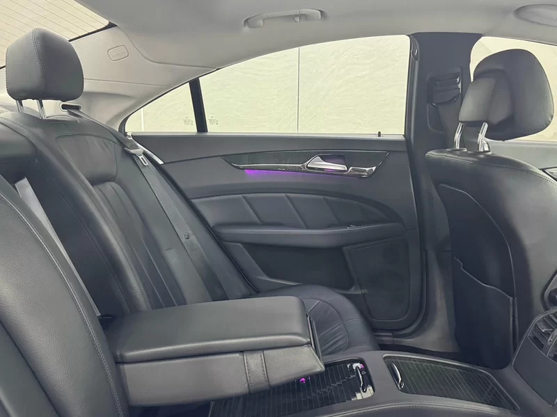 Mercedes-Benz CLS Class 2016 car image #10