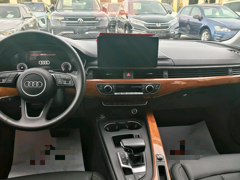 Audi A4L 2020 immagine di auto #10