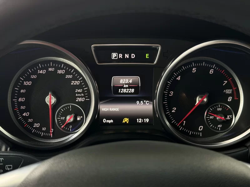 Mercedes-Benz G Class 2016 immagine di auto #10