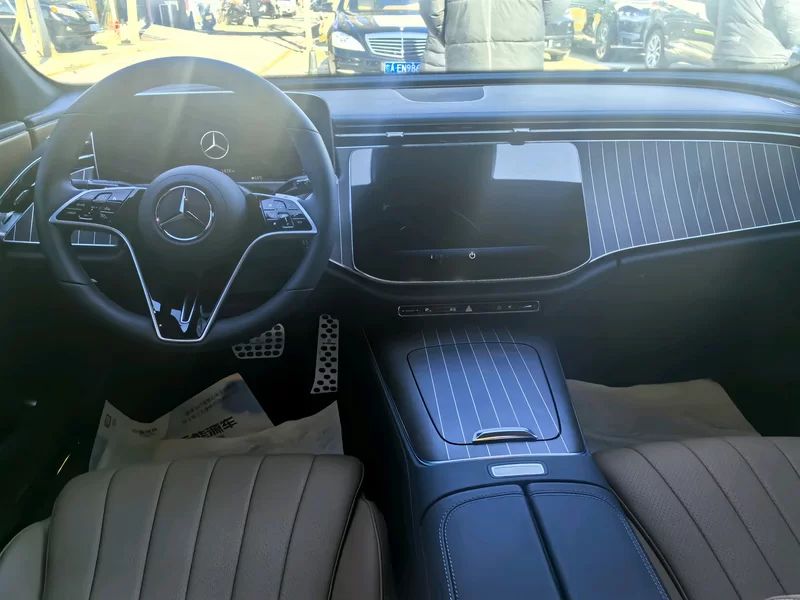 Mercedes-Benz E Class 2025 car image #10