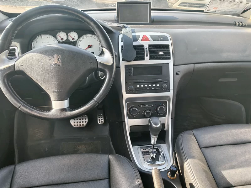 Peugeot 307 2012 car image #10