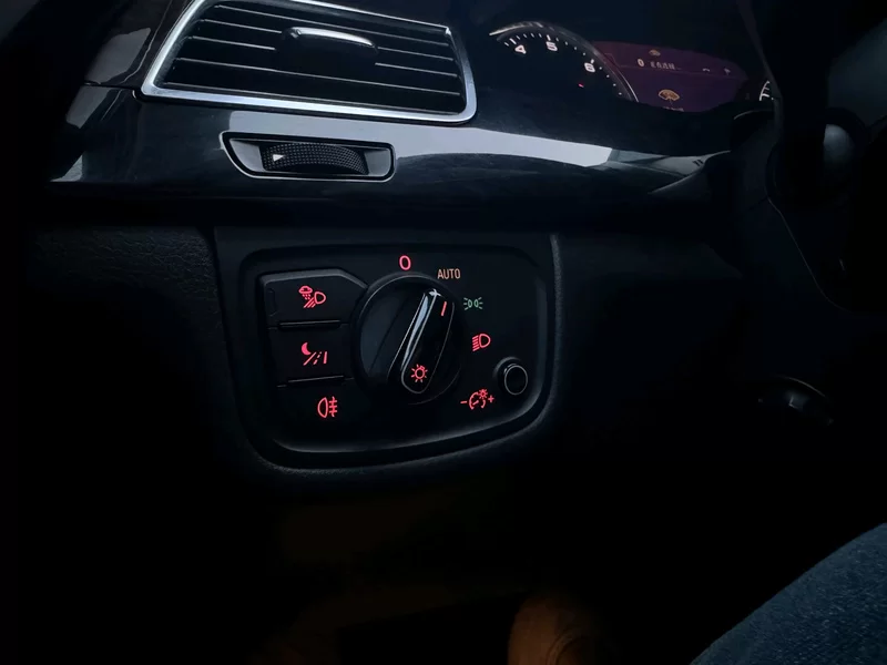 Audi A8 2011 #10 Audi A8 2011 car image #10