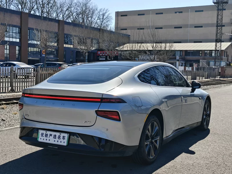 小鹏 小鹏P7 2021 汽车图片 #10