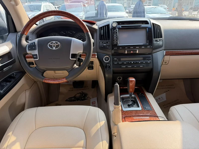 Toyota 2015 #10 Toyota 2015 car image #10