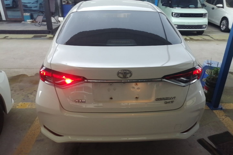 Toyota Corolla 2023 car image #6