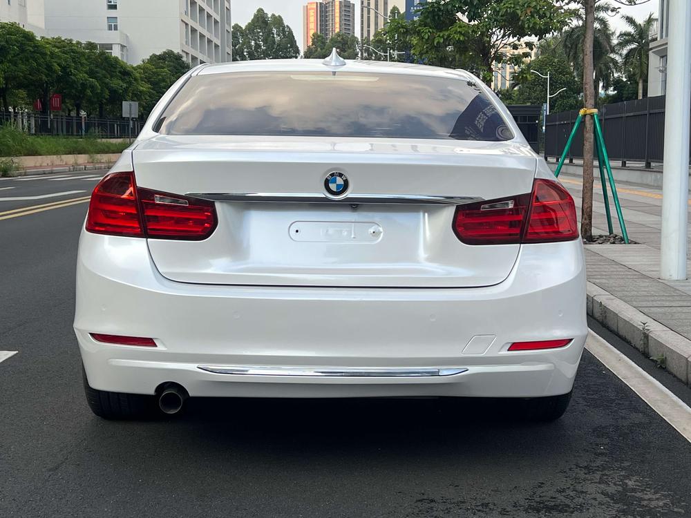 BMW 3 Series 2015 #4 BMW 3 Series 2015 car image #4