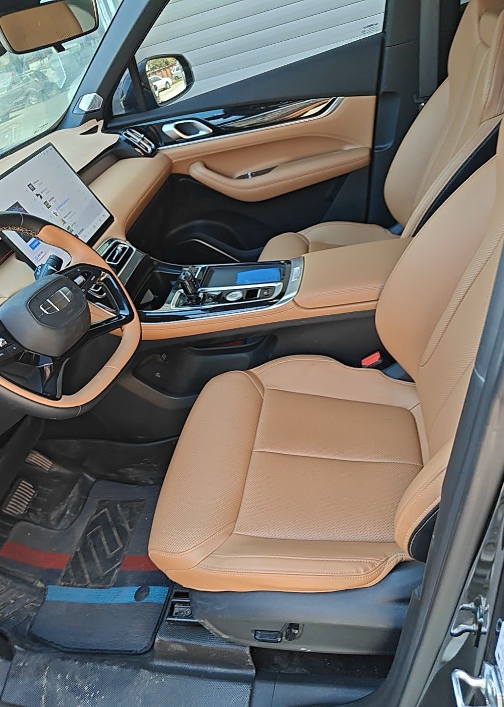 GEELY Boyue L 2025 #4 GEELY Boyue L 2025 изображение автомобиля #4