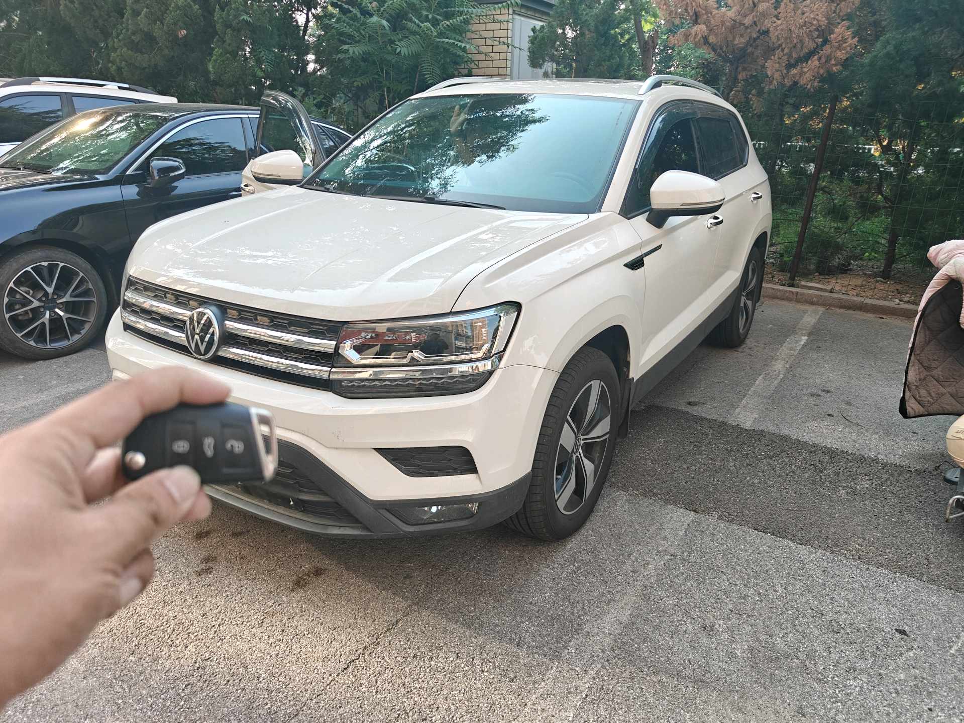 2020 car image 