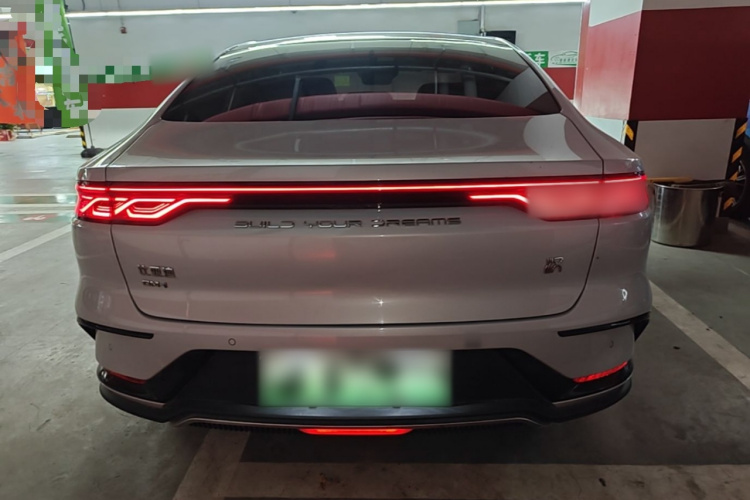 BYD Han 2024 car image #6