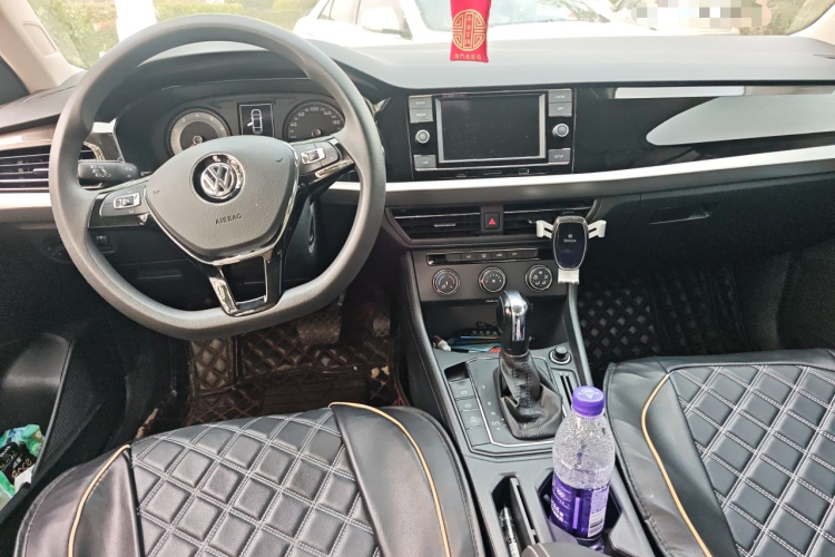 Volkswagen Lavida 2020 car image #7