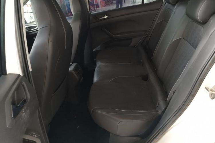 Volkswagen T-Cross 2020 car image #18