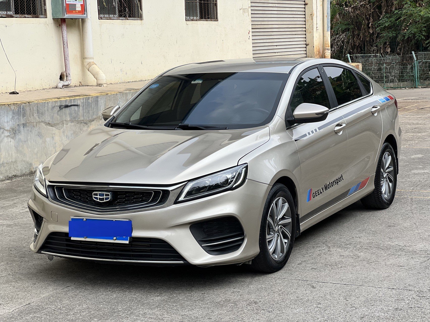 GEELY Binray 2018 car image 