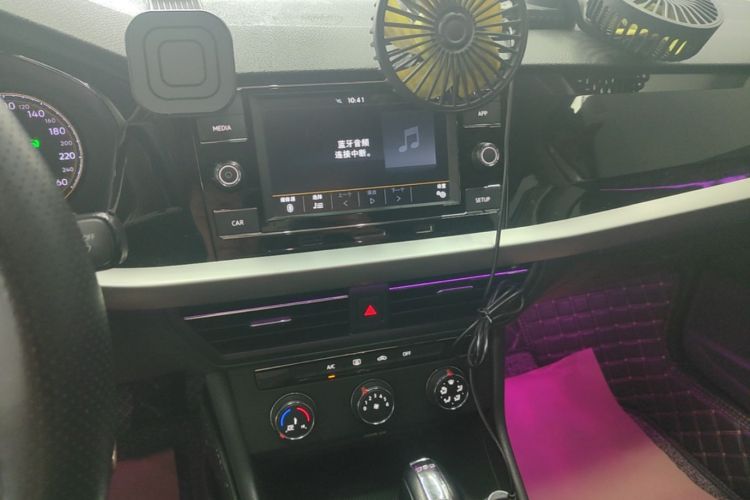 Volkswagen Lavida 2019 car image #13