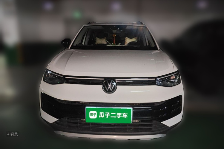 Volkswagen Tharu 2025 car image #3