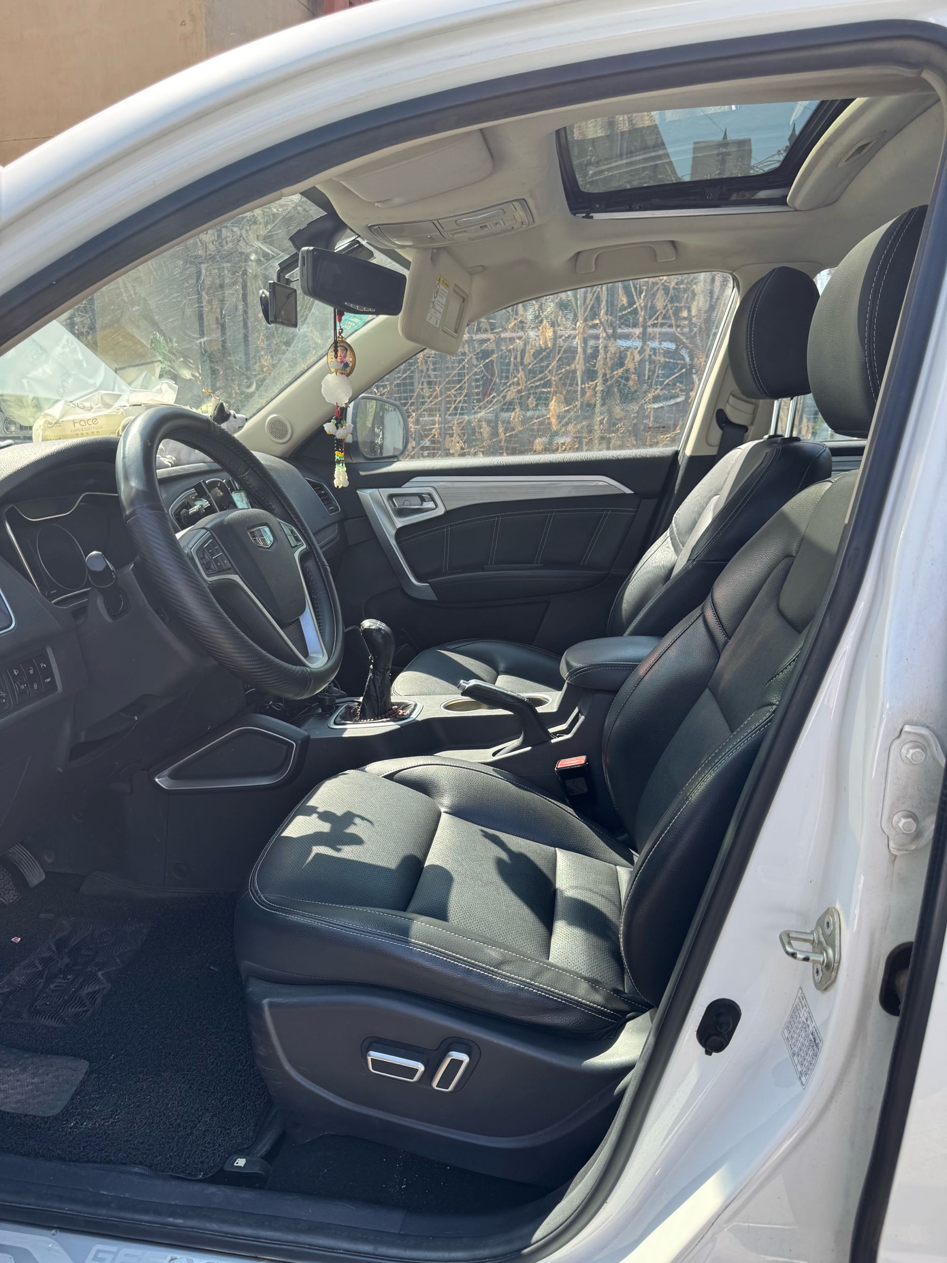 GEELY Vision X6 2018 car image #7