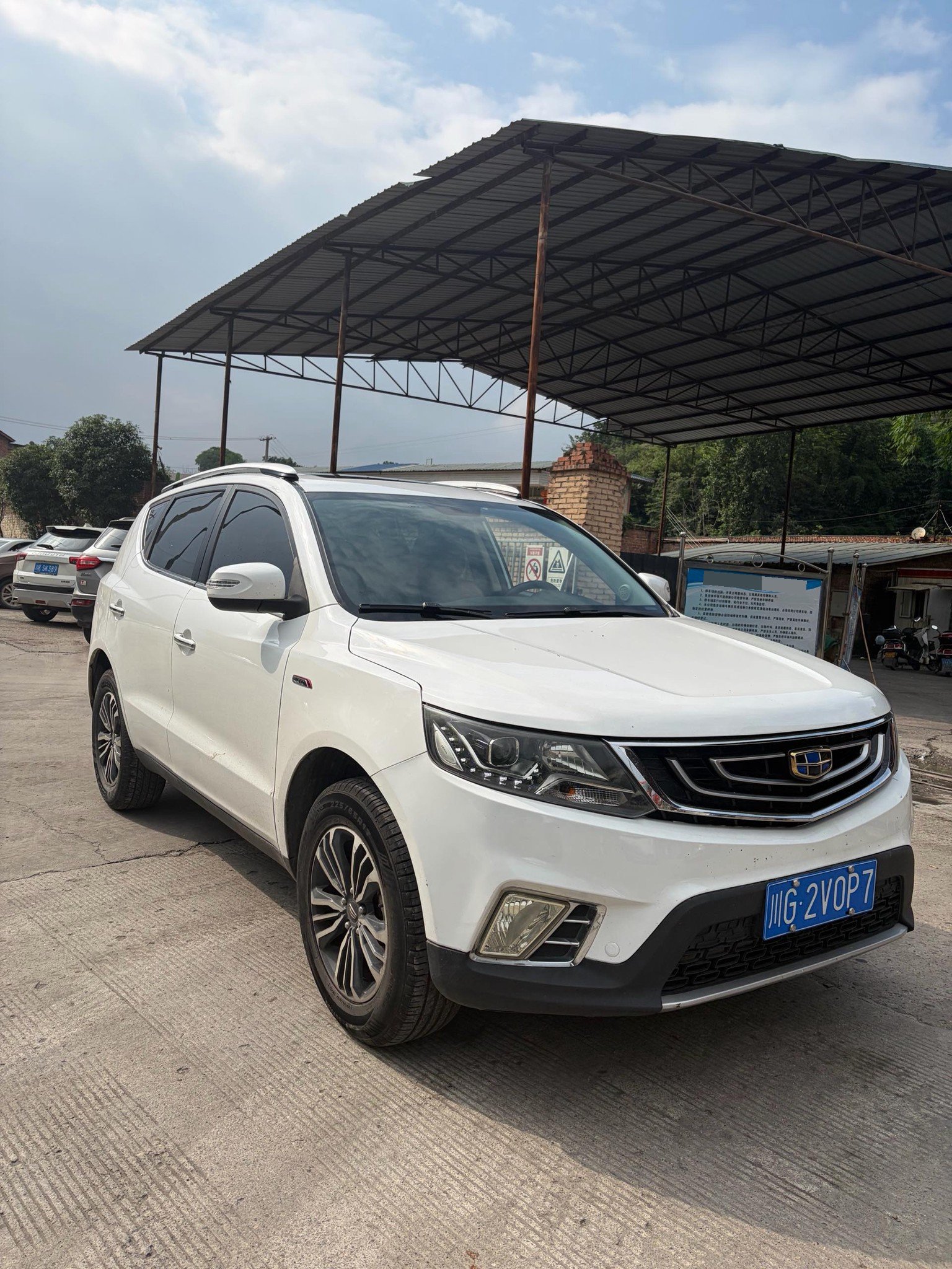 GEELY Vision X6 2017 car image #2
