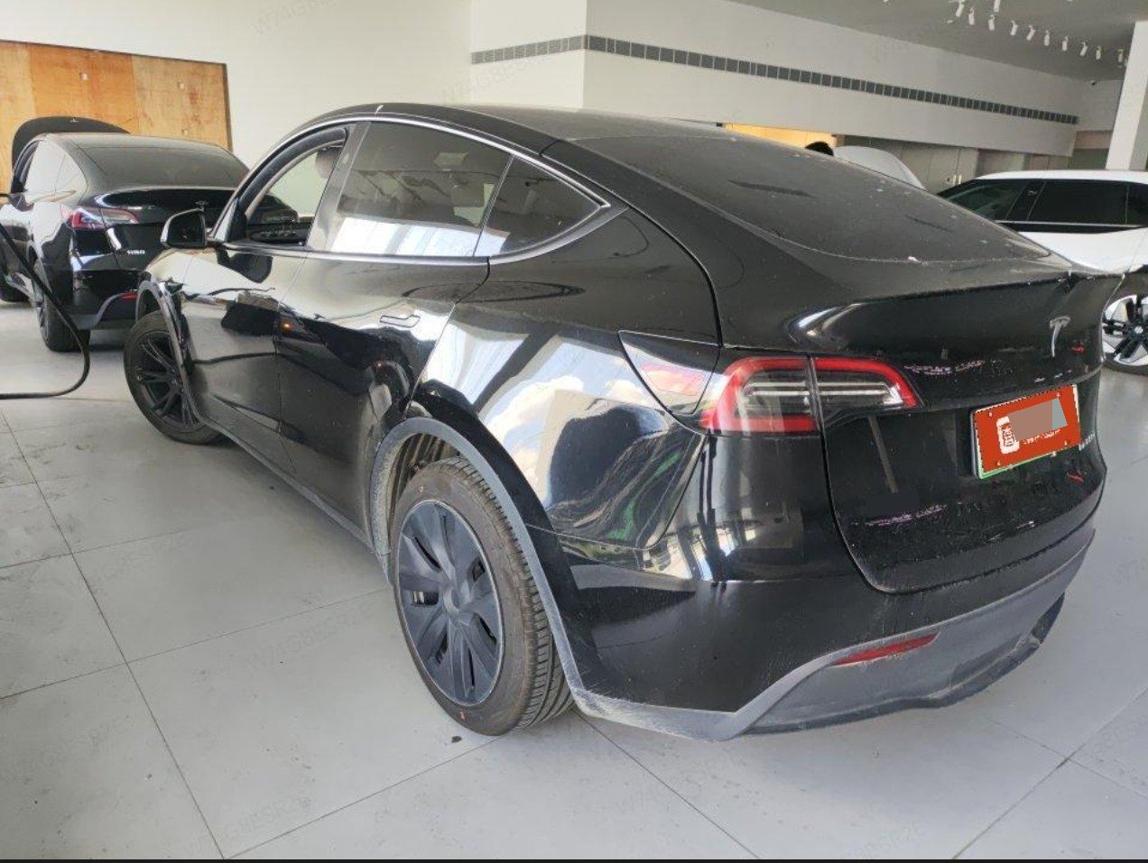 Tesla Model Y 2024 car image #7