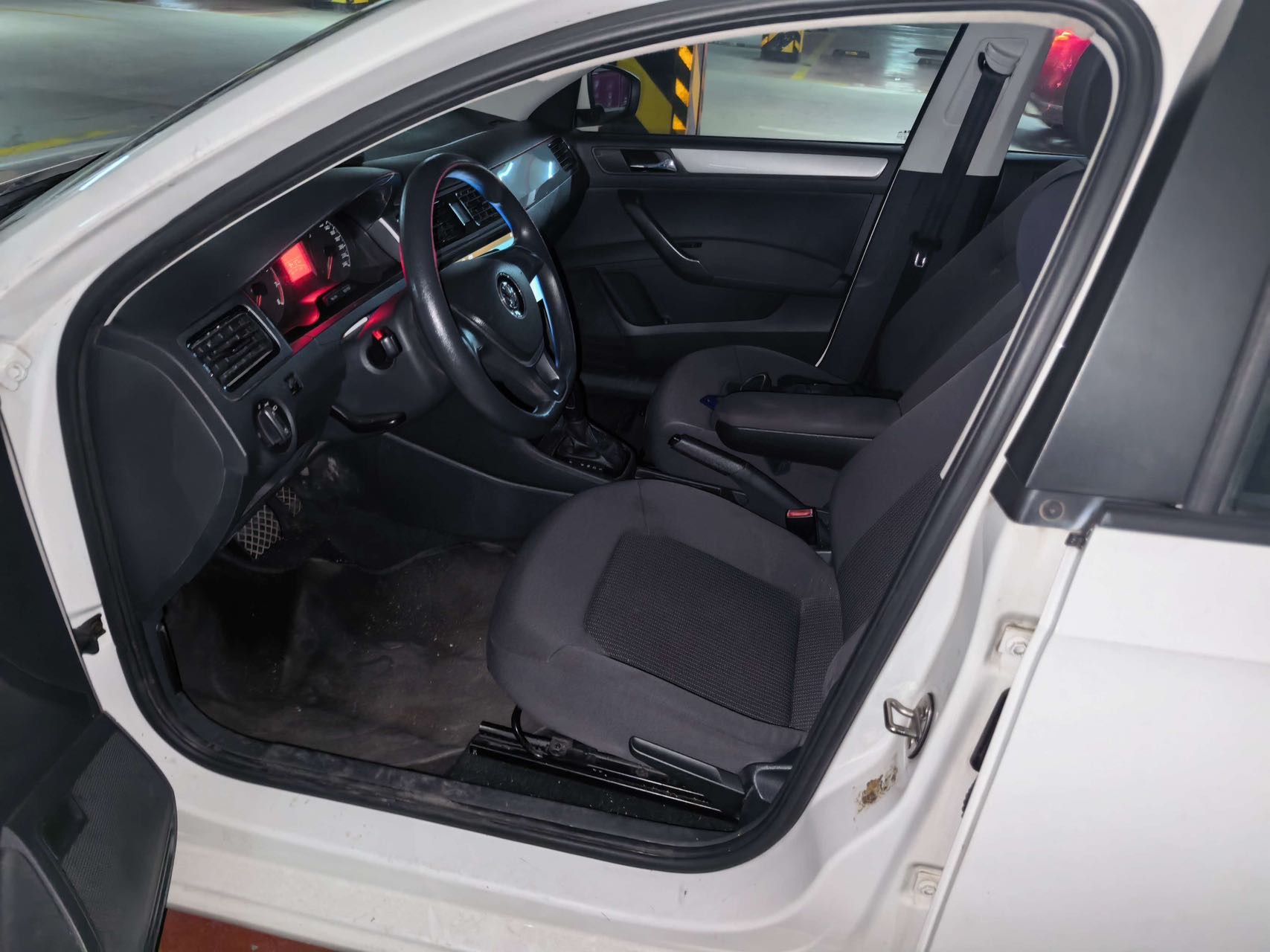 Volkswagen Santana 2016 #6 Volkswagen Santana 2016 car image #6
