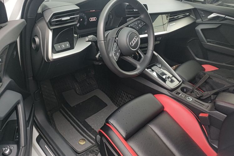 Audi A3 2024 car image #16