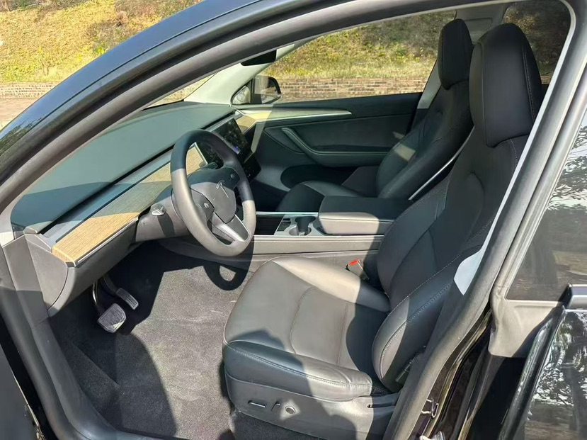 Tesla Model Y 2022 #7 Tesla Model Y 2022 car image #7