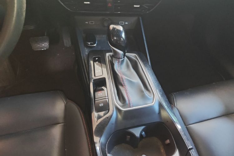 MG 5 2022 #14 MG 5 2022 immagine di auto #14