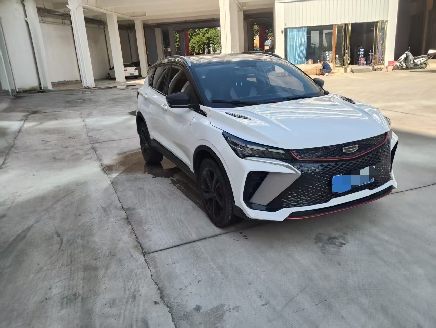 GEELY Coolray 2023 #2 GEELY Coolray 2023 car image #2