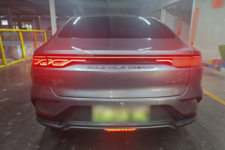 BYD Han 2023 #6 BYD Han 2023 car image #6