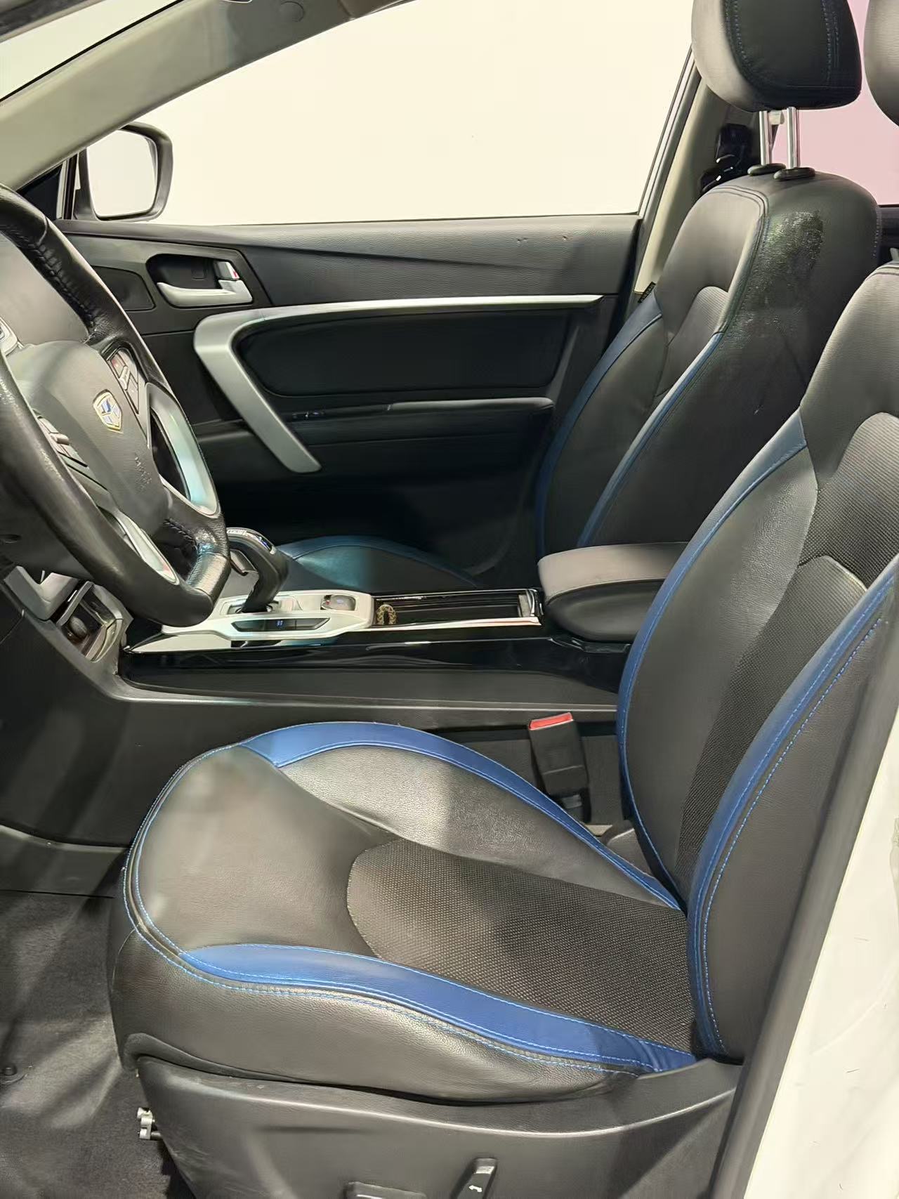 GEELY Emgrand New Energy 2017 #4 GEELY Emgrand New Energy 2017 car image #4