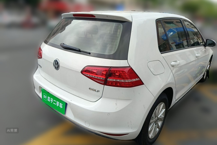 Volkswagen Golf 2017 car image #7
