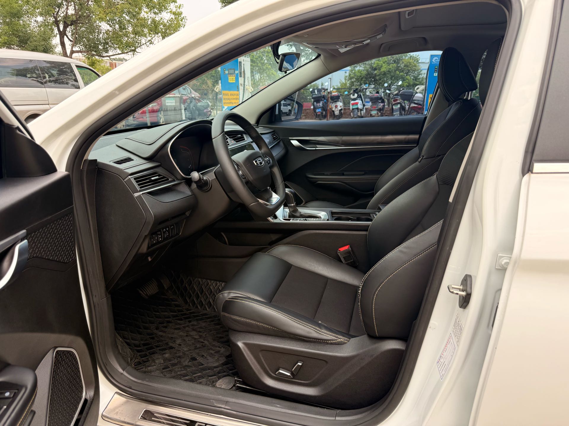 GEELY Binray 2021 #4 GEELY Binray 2021 car image #4