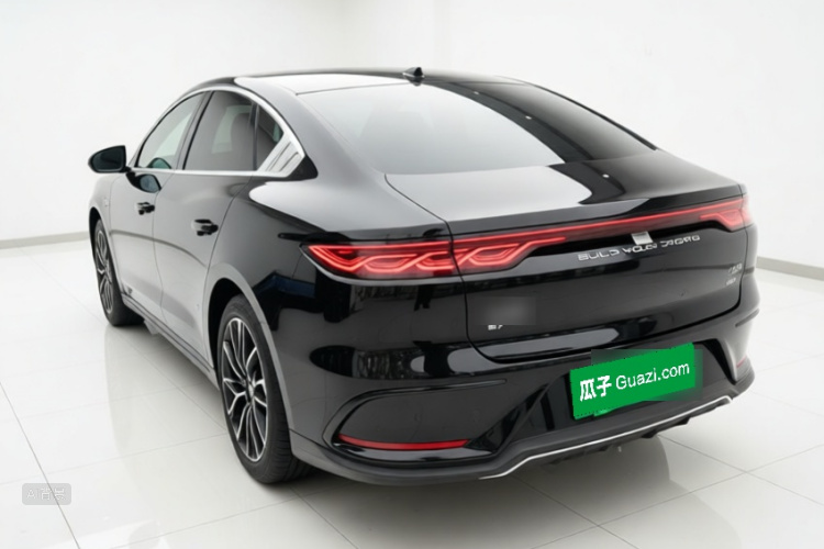 BYD Han 2024 car image #5