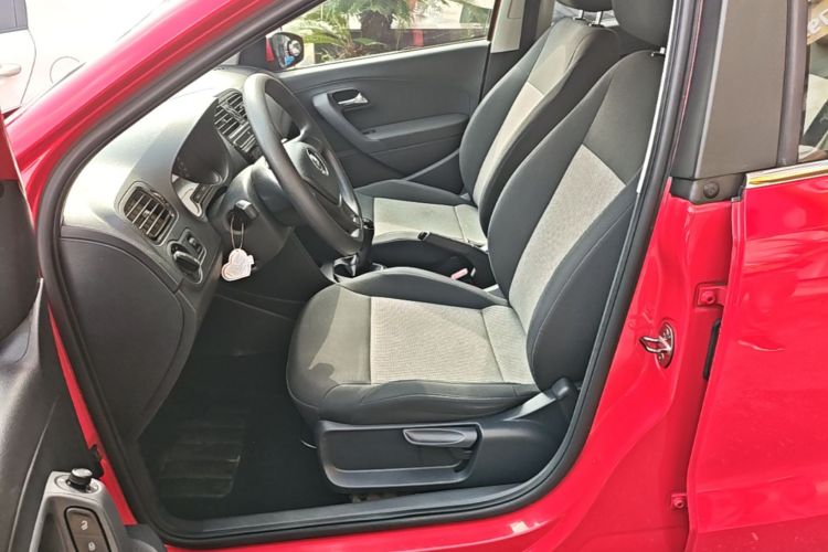 Volkswagen Polo 2017 #15 Volkswagen Polo 2017 car image #15
