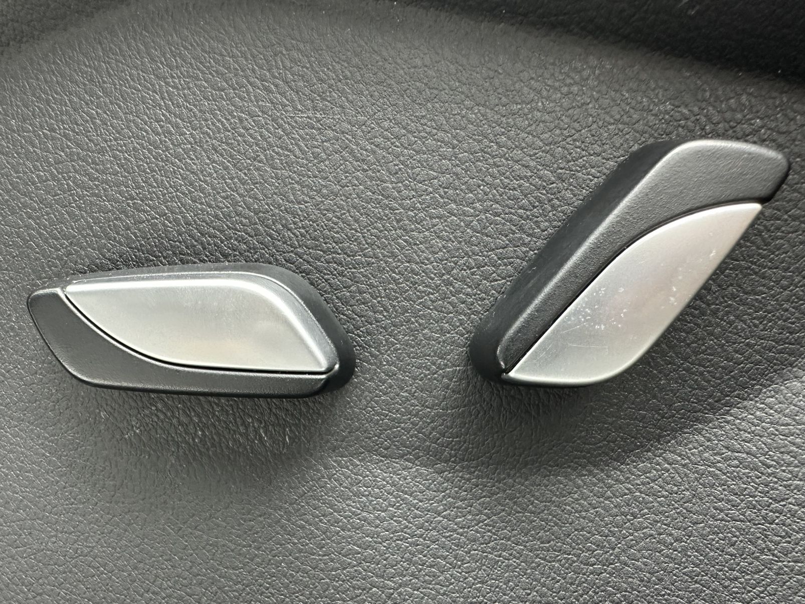 GEELY Vision X6 2023 #12 GEELY Vision X6 2023 صورة سيارة #12