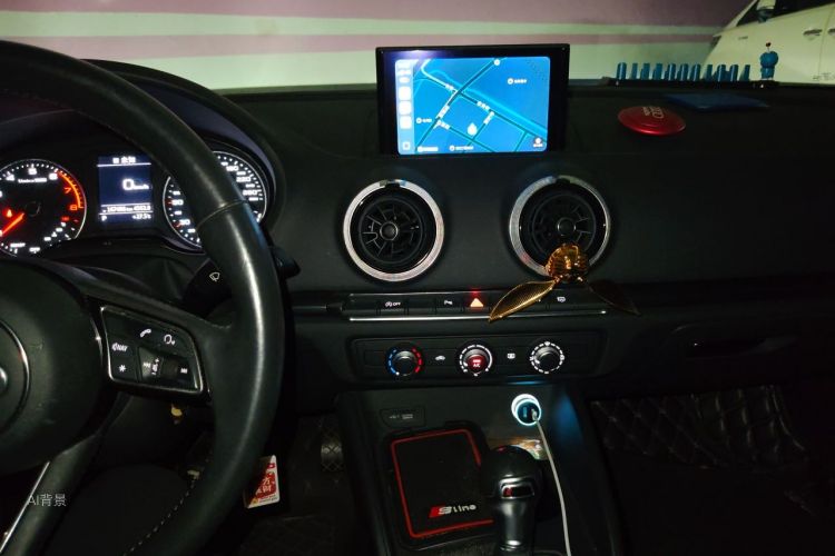 Audi A3 2019 immagine di auto #15