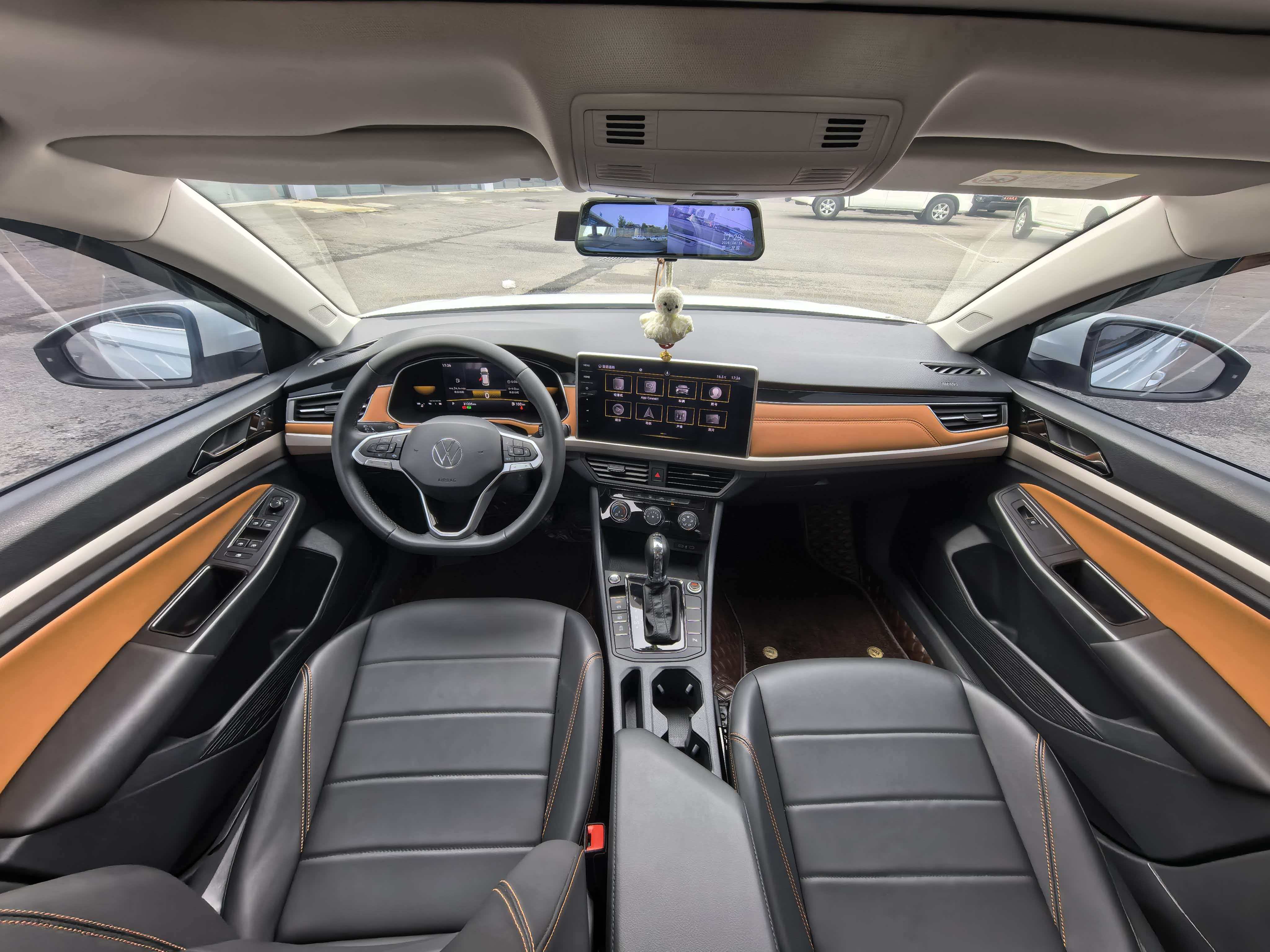 Volkswagen Bora 2023 car image #6