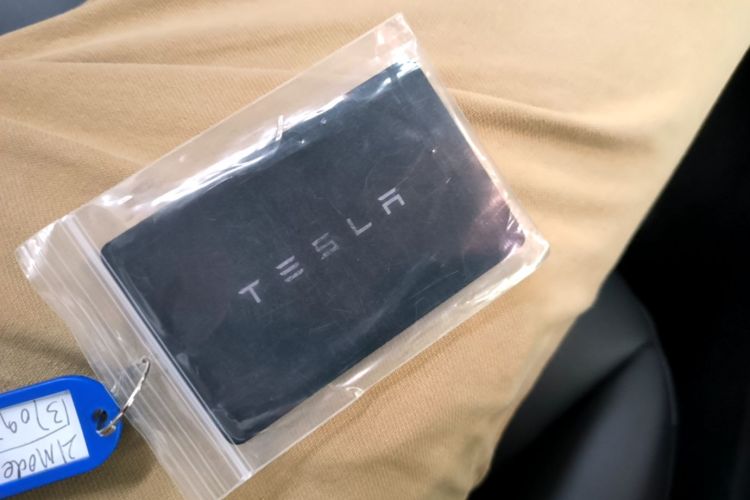 Tesla Model 3 2021 #14 Tesla Model 3 2021 car image #14