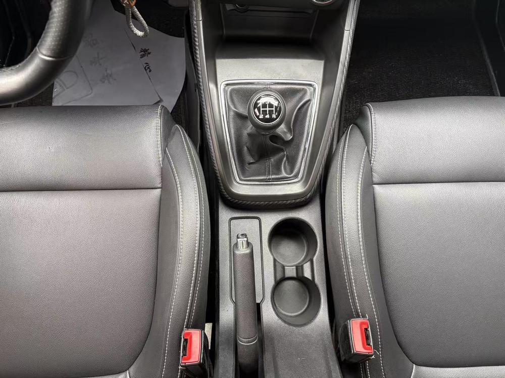 MG ZS 2018 immagine di auto #13