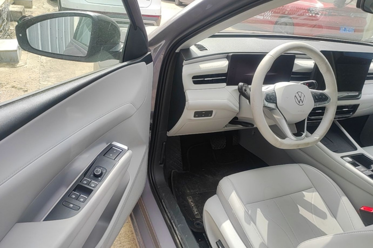 2025 #16 2025 car image #16